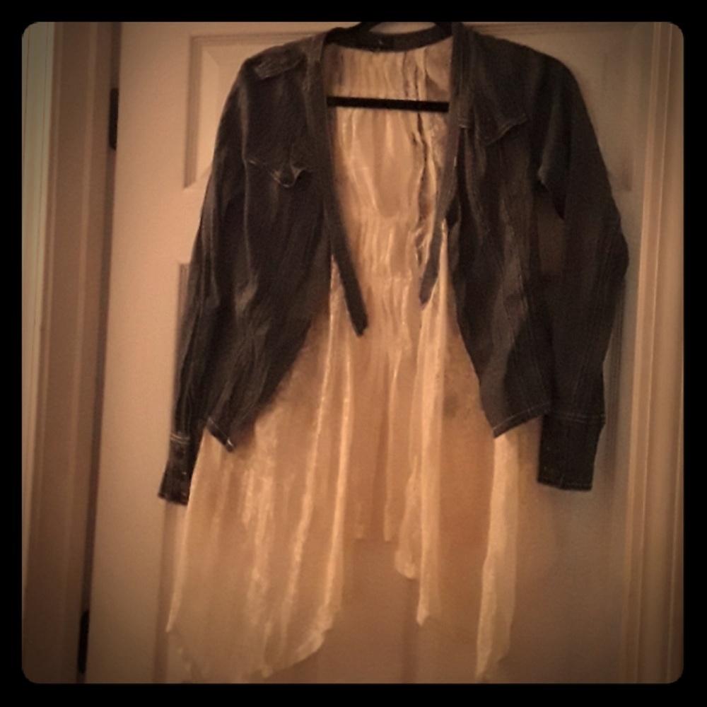 Super cute little lightweight denim and antique la